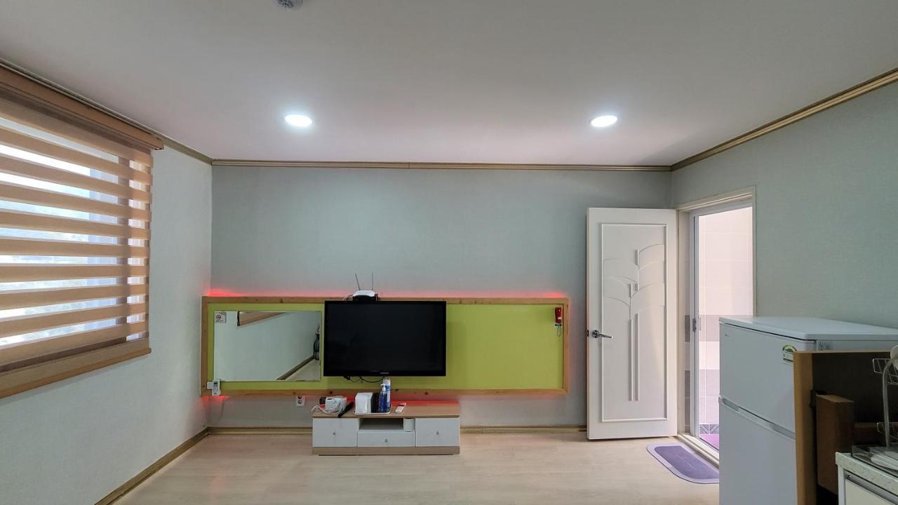 Rg Pension Hadong Exterior foto