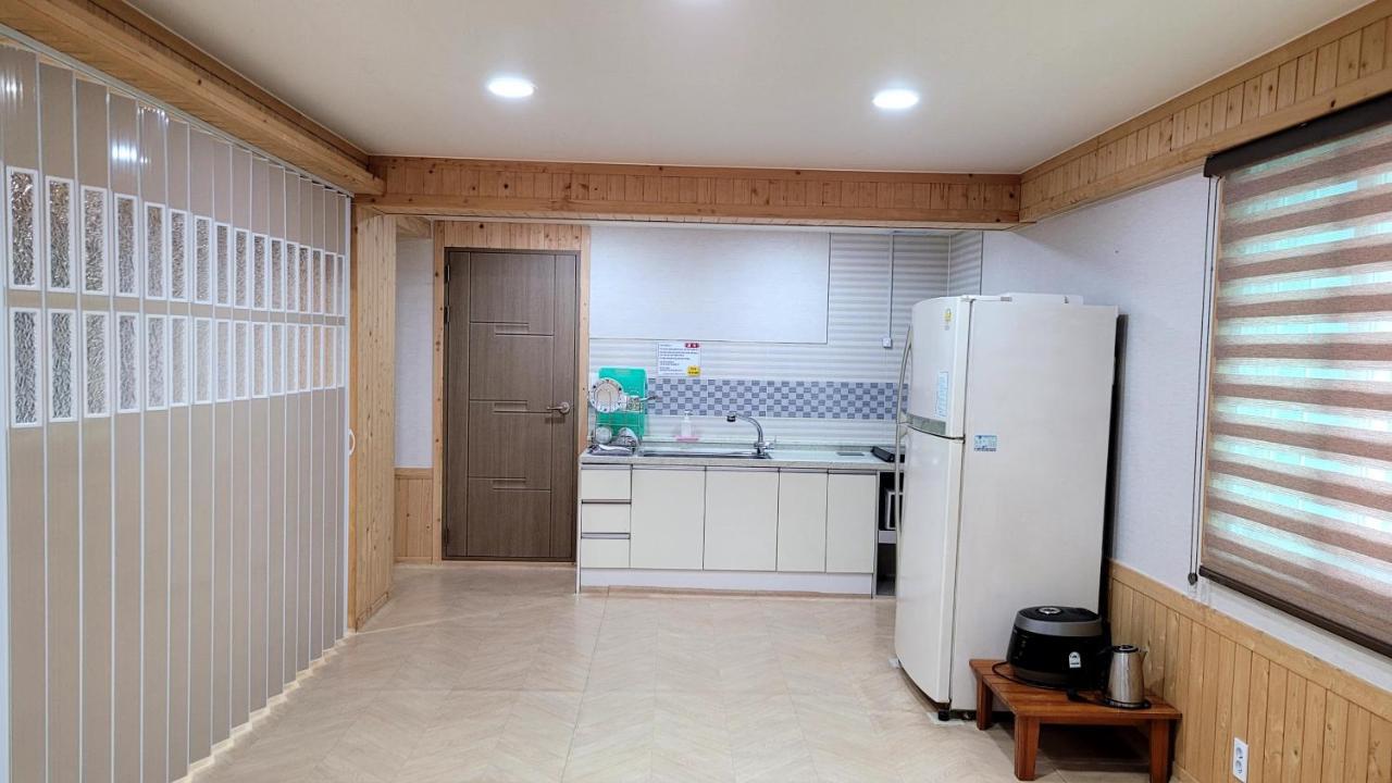 Rg Pension Hadong Exterior foto